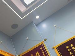 -华齿口腔·矫正种植中心(松江环城路店)