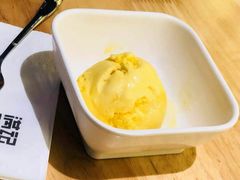 -满记甜品(巴黎春天宝山店)