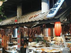 -破瓦寒窑·地摊烤羊排