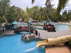 -海南清水湾莱佛士酒店