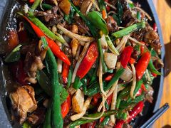 -老滇山寨•云南特色菜•地方菜•民族风情歌舞表演(金碧店)