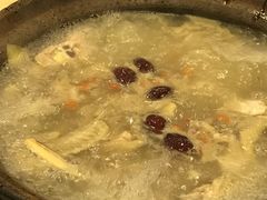 -濠轩阁特色生蚝火锅(水湾路店)