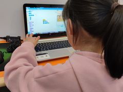 -艾克瑞特机器人教育(金狮校区)