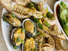 -红月湾海鲜饭店•沙滩海景(双月湾店)