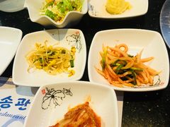 -青松馆韩国料理(香港中路佳世客店)