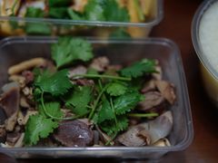 -九斤黄三黄鸡专卖店