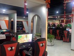 -鹏羽电竞馆(万盛东地铁站店)