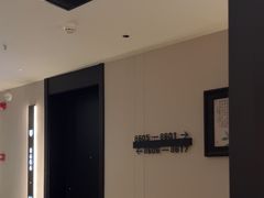 -万泊酒店(长沙五一广场国金中心店)