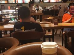 -星巴克臻选(莘庄仲盛店)