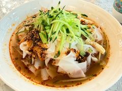 -汗腾格里·风味餐厅(新疆驻京办店)