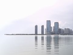 -万绿园