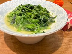 -琥珀老六龙虾(四里河店)