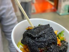 -黑色经典臭豆腐·湖南特产(坡子街店)