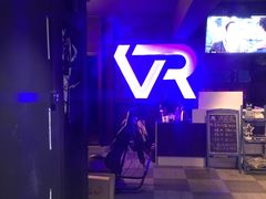 -VR间客漫虚拟现实体验馆(汉街店)