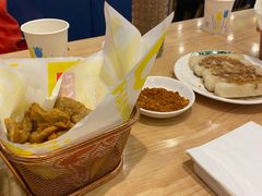 家乡外婆酥肉-贵凤凰贵州米粉(五道口店)