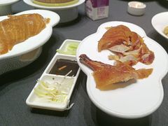 -艳阳天民俗村(公园路店)