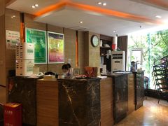 -金色印象·4K影院式足体养生(杨家坪西郊店)