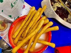 -马路边边串串香(苗栗路店)
