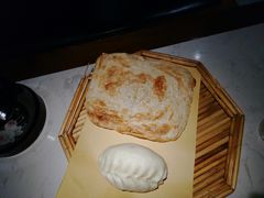 包子-丁里羊肉小镇(天鹅湖总店)