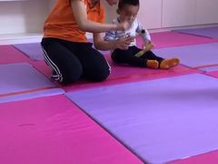 -瑞恩宝感统训练·语言提升·蒙氏托育中心
