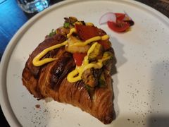 -HIGH FIVE哈福手工汉堡(桂林路店)