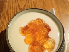 顺德大良水牛双皮奶-彩蝶谷美食廊·粤式经典南番顺·铁板烧烤泰风味(广州长隆酒店)