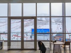 -富龙滑雪场