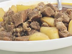 土豆烧牛肉-萨拉热窝长城中餐厅
