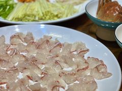 -龙悦湾酒家·八阵鱼生·渔人码头店