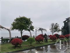 -鹰龙海畔度假酒店(咸祥店)