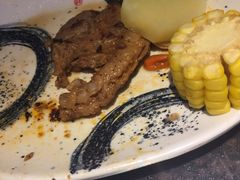 -阪尚皇·原切牛排·烤肉火锅自助(北京路店)