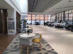 -宁波宝信宝马4S店(江北日湖店)