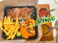 -菲滋意式餐厅(上虞万和城店)