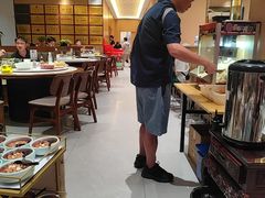 -梅利汴京烤鸭•开封豫菜地标店(东大街店)