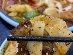 -撒拉人家.酸菜牦牛肉火锅