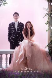 -雪中彩影婚纱摄影·微光艺术中心