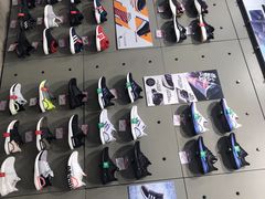 -永旺黄岛购物中心