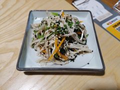沙姜香菜梗杏鲍菇丝-十二舍·湯物素煮(江泰潤政店)