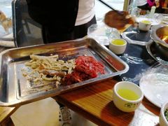 -金鼎雪山牦牛杂火锅(理县总店)