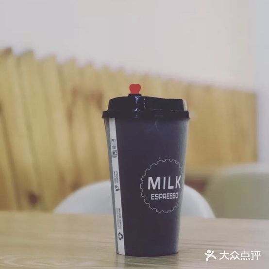 芝茶奶茶店