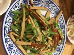 -杨三孃跷脚牛肉(中粮鸿云悦街店)