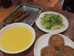 -清真吴记门钉肉饼·喜多利