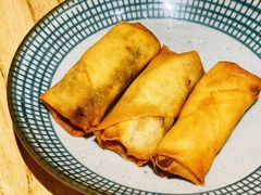 雪菜黄鱼春卷-南小蟹手工點心(三里屯店)