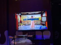 -鸿通城购物中心