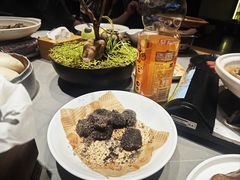 -头上红煨盐鸡·非遗院子餐厅