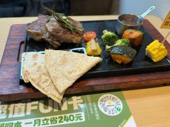 -豪客来牛排(中华城店)