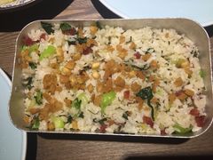 -蜜桃餐厅·江浙融合菜(荟聚购物中心店)