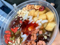 -八一路好吃街(雨田商务大厦店)