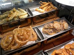 -松山湖凯悦酒店·Café自助餐厅·周末火舞秀表演