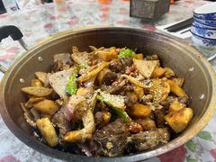 -老钟家烤羊排·敦伊阁清真餐厅胡羊焖饼